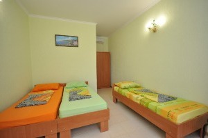 Номер «стандарт» для отдыха в Саках Саки отели гостиницы — Аквамарин Прибрежное