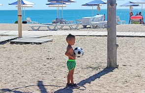 Пляж поселка Прибрежный саки прибрежное отдых